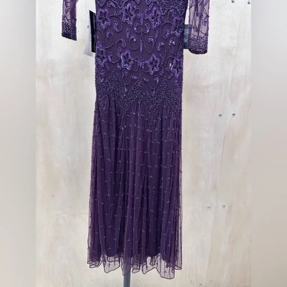 NWT Pisarro Nights formal gown, size 2 - Picture 4 of 14